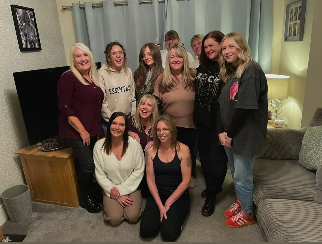 A big group of friends at a home Audience evening